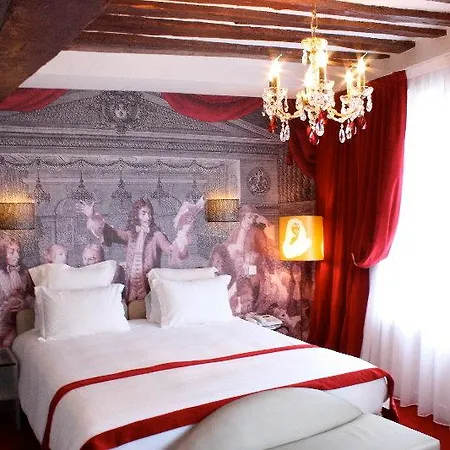 Boutique Konfidentiel Hotel Paris