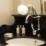 Hotel Boutique Konfidentiel 4*