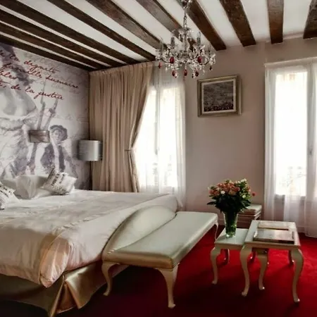 Hotel Boutique Konfidentiel