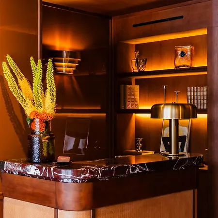 Boutique Konfidentiel 4* Paris