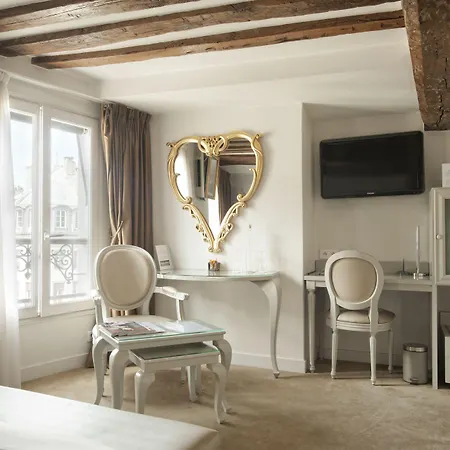 Boutique Konfidentiel Hotel