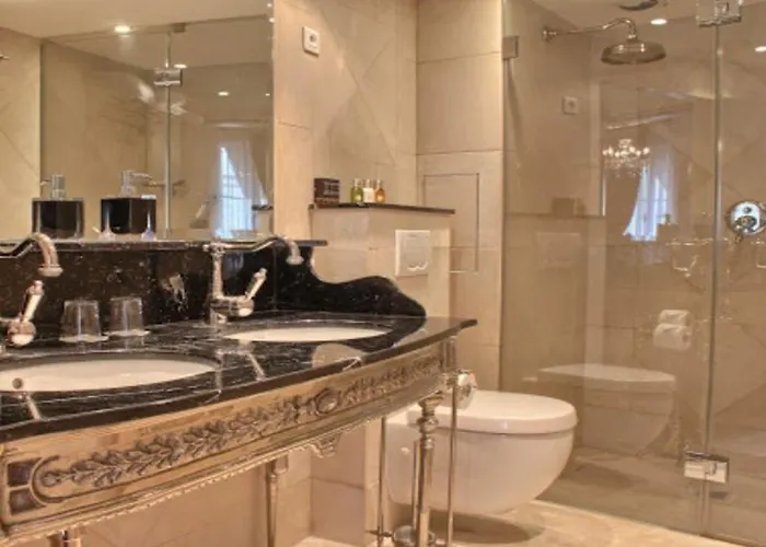 Hotel Boutique Konfidentiel 4*