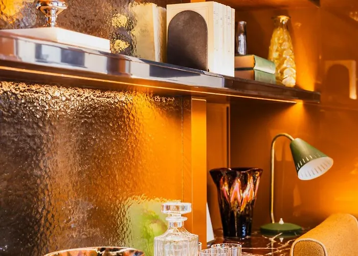 Boutique Konfidentiel 4*