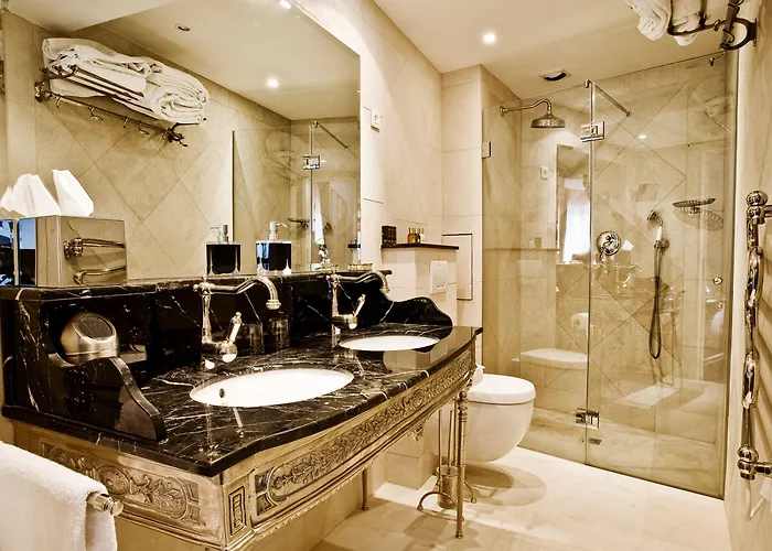 Boutique Konfidentiel París