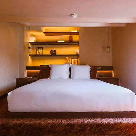 Boutique Konfidentiel Hotel Paris