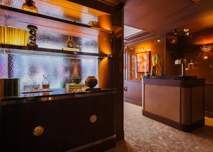 Boutique Konfidentiel