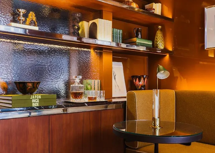 Boutique Konfidentiel Hotel 4*