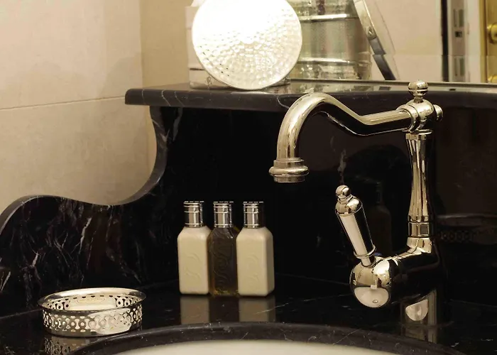 Hotel Boutique Konfidentiel 4*