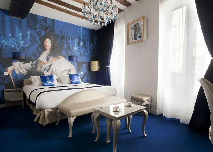 Boutique Konfidentiel 4*