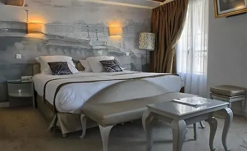 Boutique Konfidentiel 4*